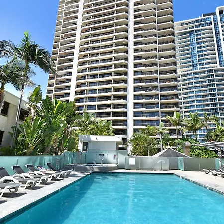 Surfers Century Oceanside Apartments-3